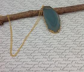 Agate Pendant Necklace